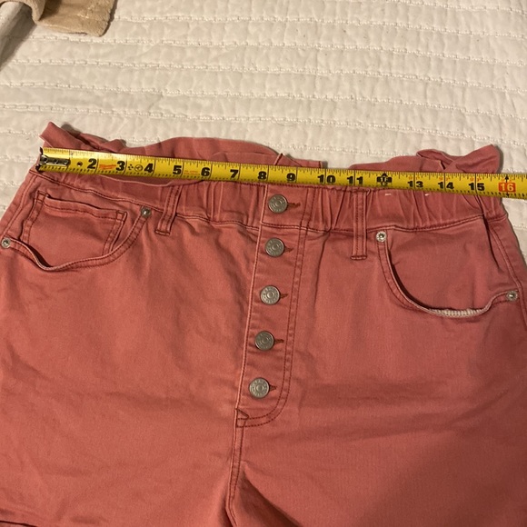 EXPRESS HIGH WAIST ROSE SHORT - Picture 5 of 11